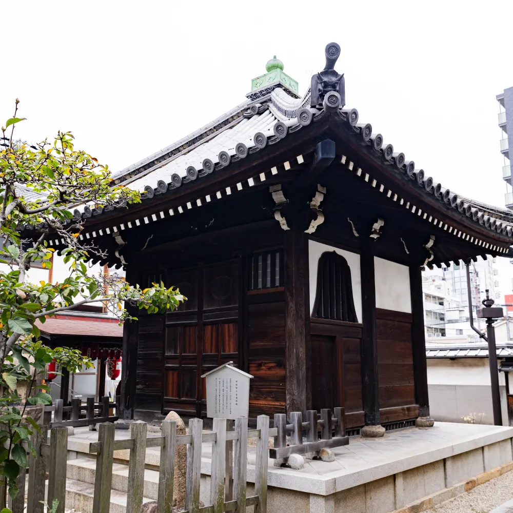本興寺の御堂